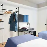 Vega Ribbon 4* Milano