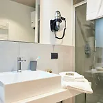 Oda ve Kahvaltı Vega Ribbon Milano